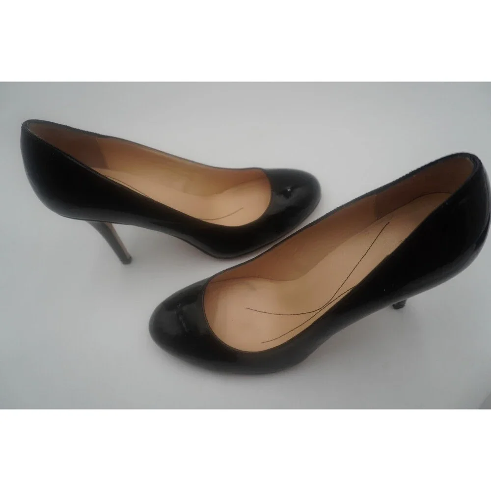 Kate Spade NY Formal Classic Office Glossy Black Patent Leather Round Pumps 10M